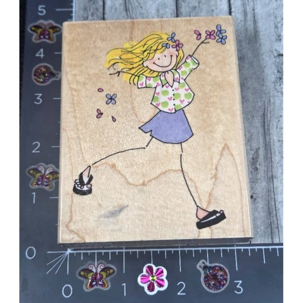 Penny Black Trust! 2161K Girl Flowers 2001 Rubber Stamp Wood #D16
